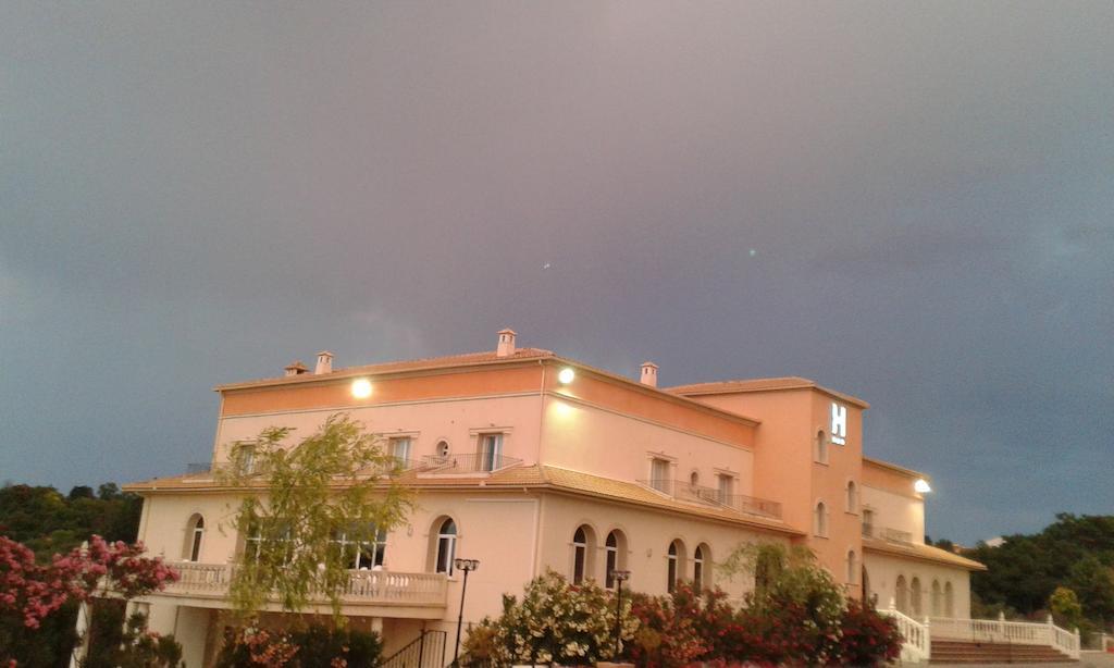 Ciudad Del Renacimiento Hotell Baeza Eksteriør bilde