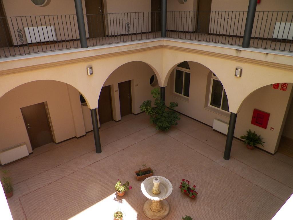 Ciudad Del Renacimiento Hotell Baeza Eksteriør bilde